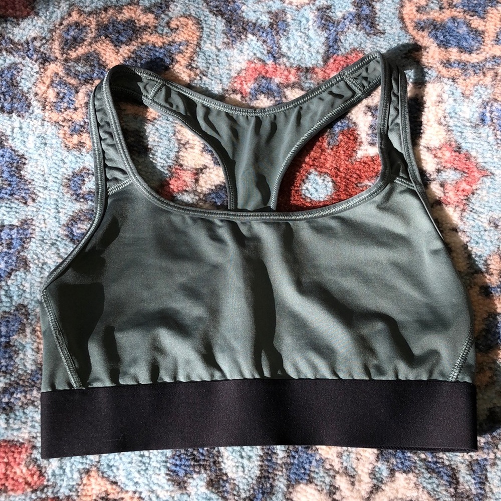 Victoria secret sports bra